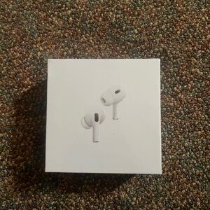 Apple AirPods Pro with MagSafe Charging Case